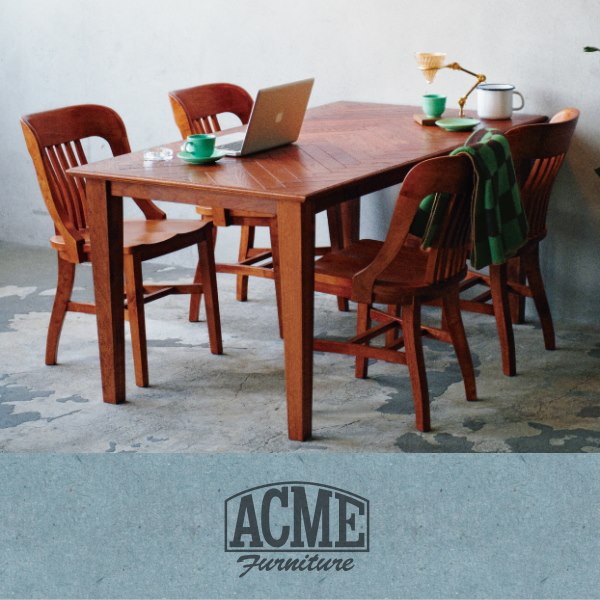 ACME Furniture(アクメファニチャー)の椅子とダイニングテーブル